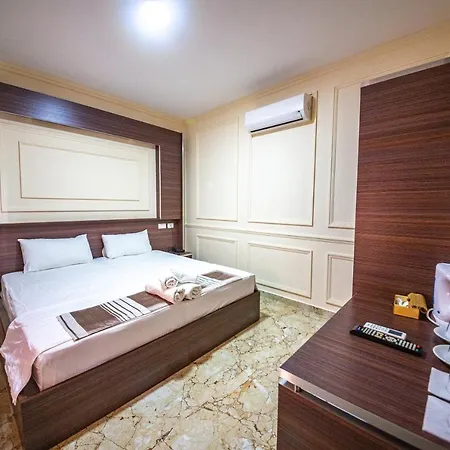 Hotel Royal Park 3*