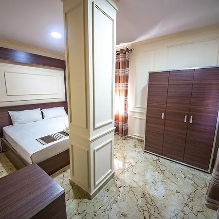 Royal Park Hotel 3*